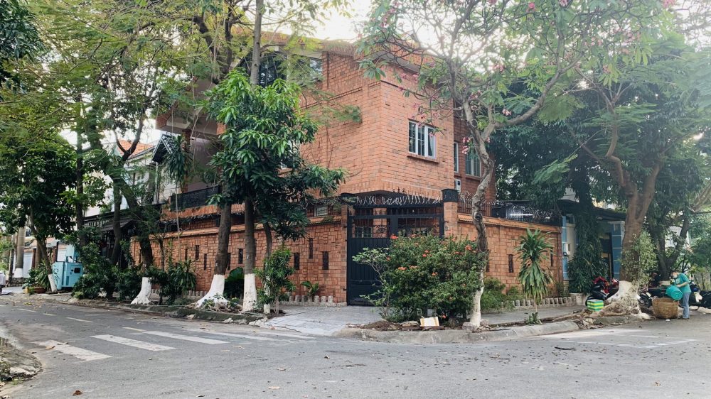 Read more about the article Biệt thự góc đường 7A khu Tên Lửa – Bình Tân, 8x20m – 22 tỷ
