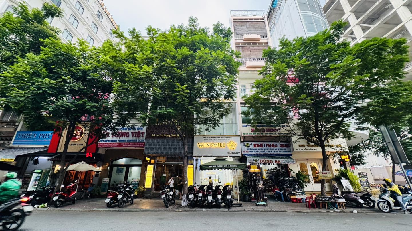 Read more about the article Bán cặp nhà MTKD 86-88 Lê Thị Hồng Gấm, Quận 1 – 160 tỷ
