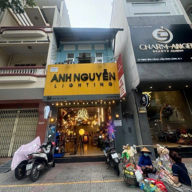 Read more about the article Bán nhà mặt tiền 24 Trịnh Văn Cấn, Quận 1 – 38 tỷ