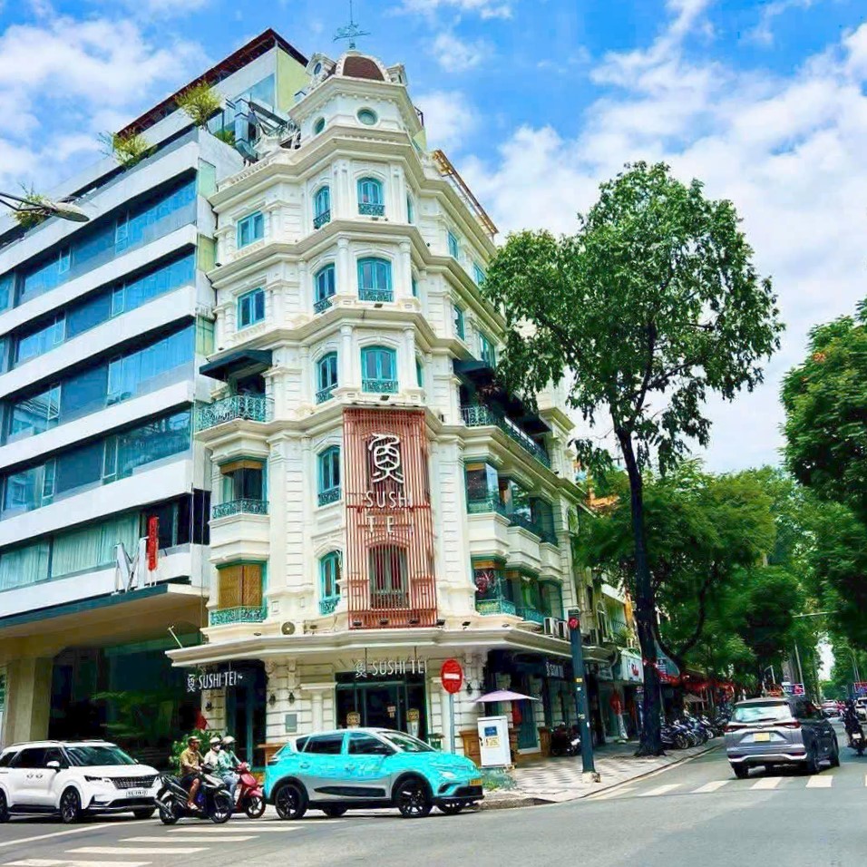 Read more about the article Bán tòa nhà góc 200A Lý Tự Trọng, Quận 1 – 250 tỷ