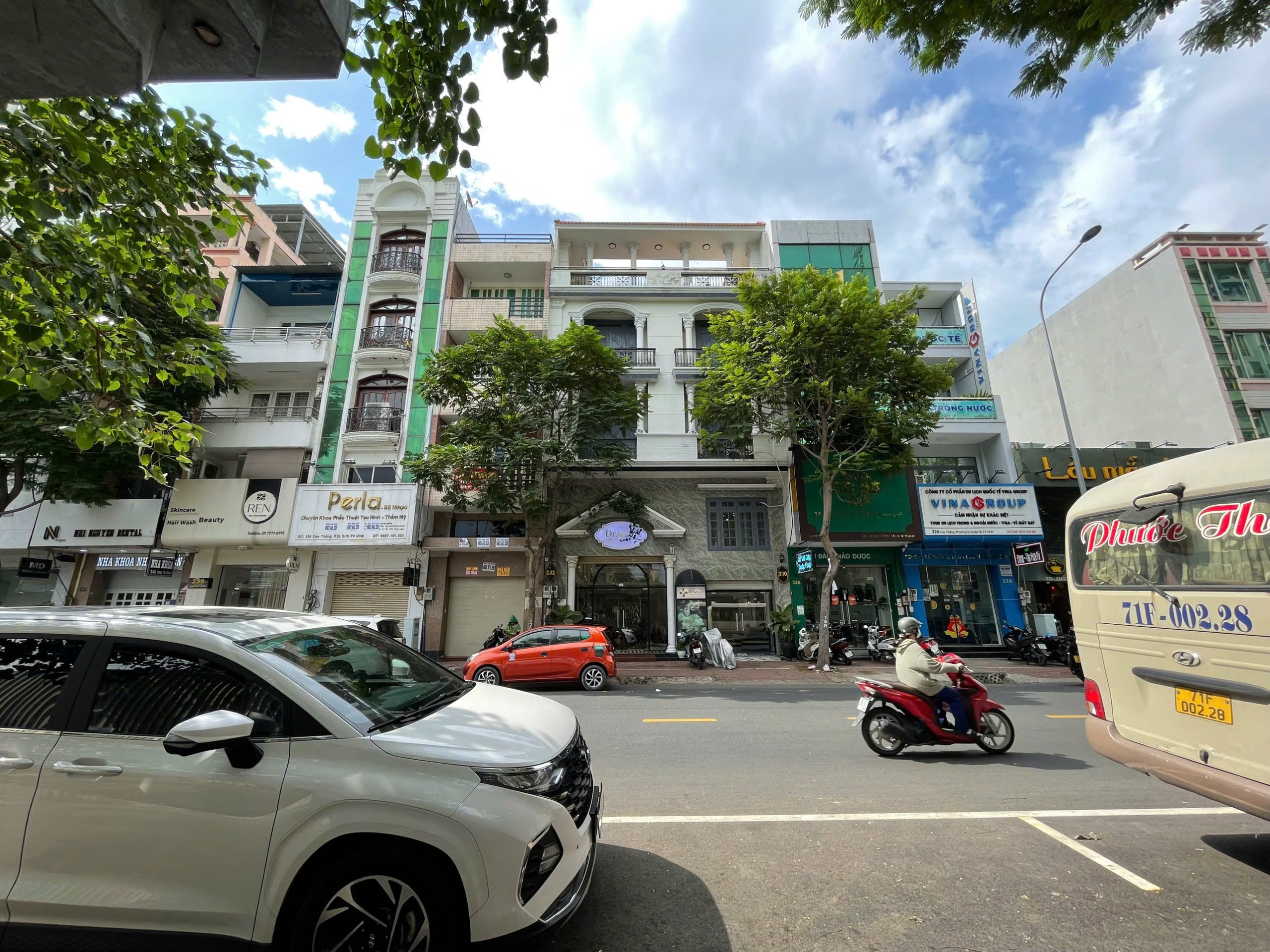 Read more about the article Bán nhà mặt tiền 330-332 Cao Thắng, Q10 – 85 tỷ