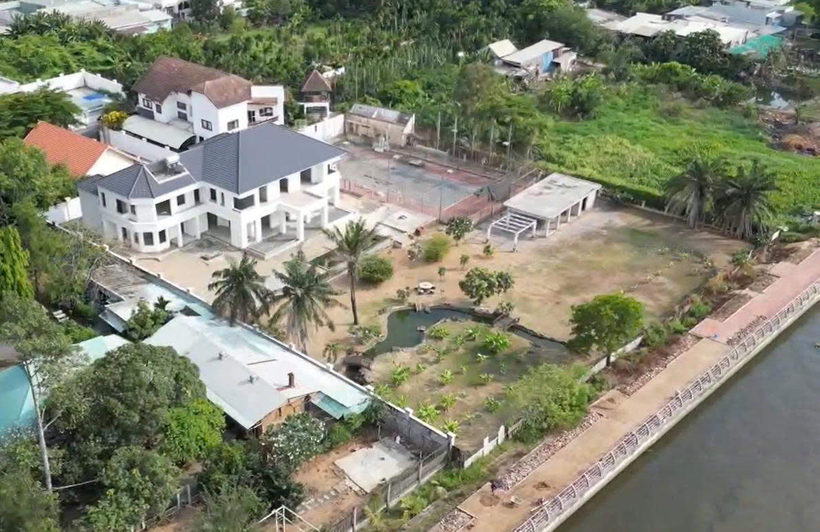Read more about the article Bán dinh thự ven sông 5000m kế bên Vạn Phúc City – 150 tỷ