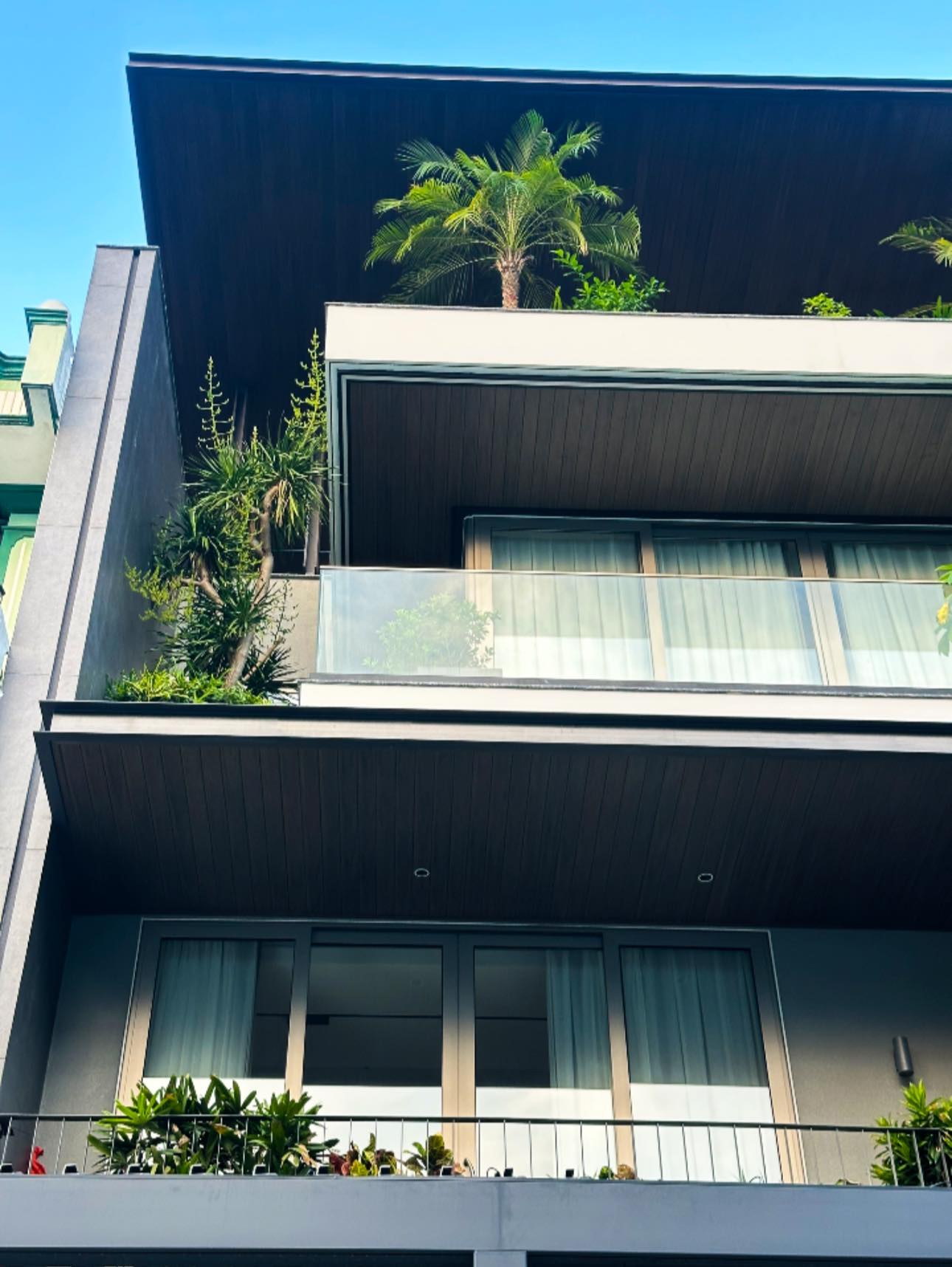 Nhà đất Tên Lửa